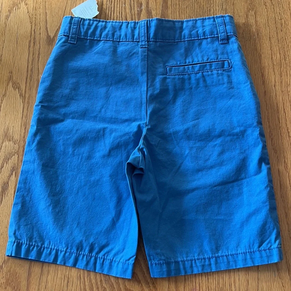 Carter’s size 8 kids blue flat front cotton shorts. NWT